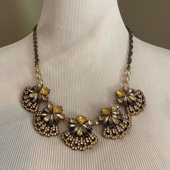 Stella & Ruby Vintage Yellow and Brown Fan Statement Necklace - Picture 5 of 5